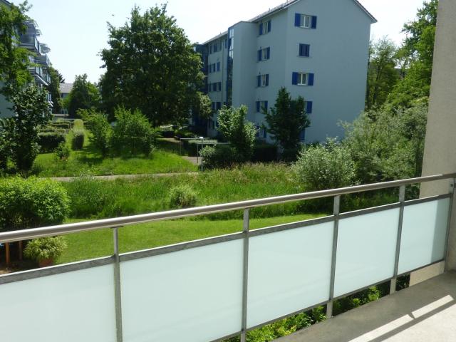 Apartment mieten in Einigen, Zürich