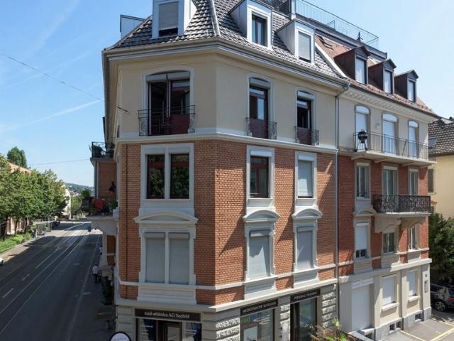 Apartment mieten in Einigen, Zürich
