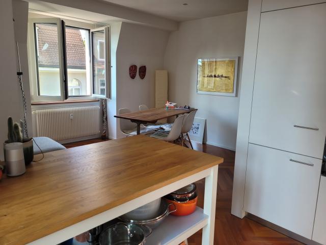 Apartment mieten in Einigen, Zürich