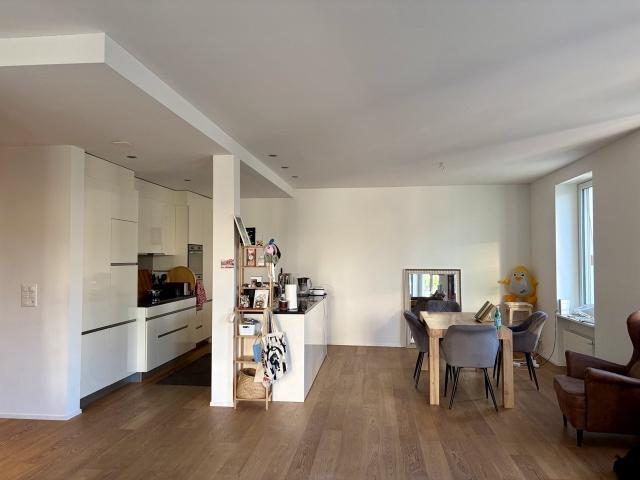 Apartment mieten in Einigen, Zürich