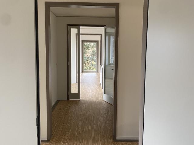Apartment mieten in Einigen, Zürich