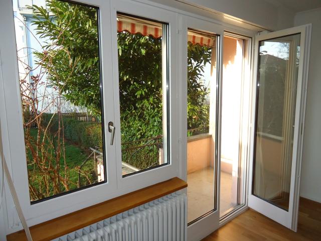 Apartment mieten in Einigen, Zürich