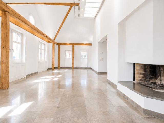 Apartment mieten in Einigen, Zürich