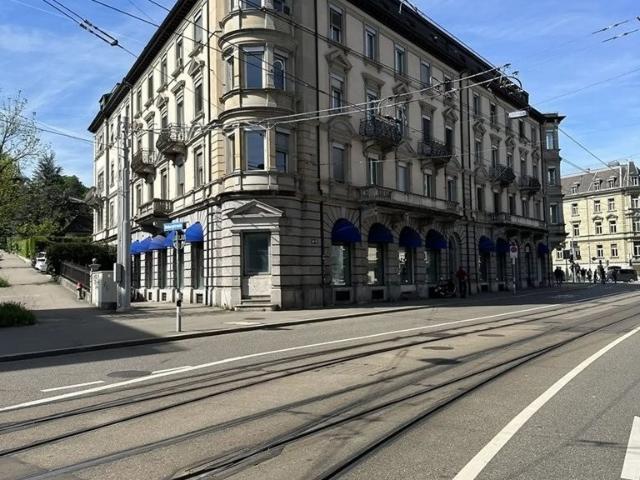 Apartment mieten in Einigen, Zürich