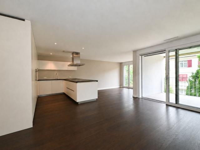 Apartment mieten in Einigen, Zürich