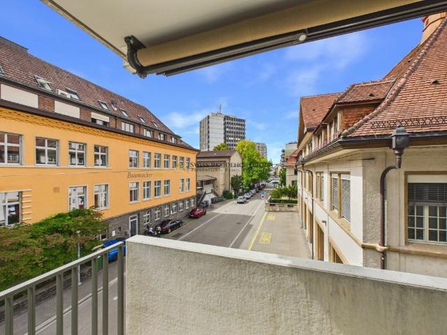 Apartment mieten in Einigen, Zürich