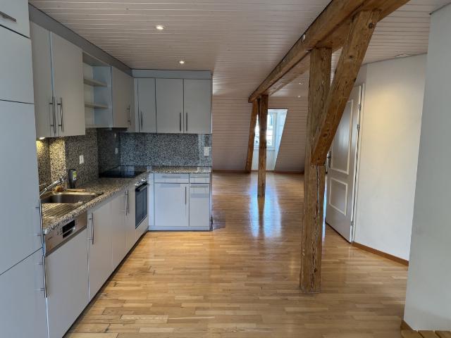 Apartment mieten in Einigen, Zürich
