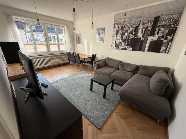 Apartment mieten in Einigen, Zürich