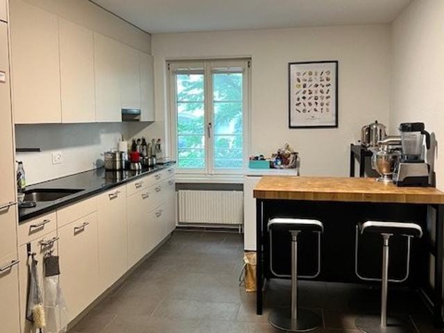 Apartment mieten in Einigen, Zürich
