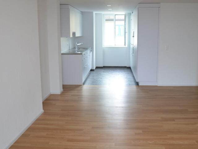 Apartment mieten in Einigen, Zürich