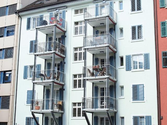 Apartment mieten in Einigen, Zürich