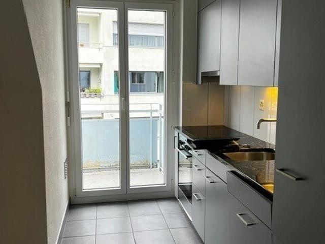 Apartment mieten in Einigen, Zürich