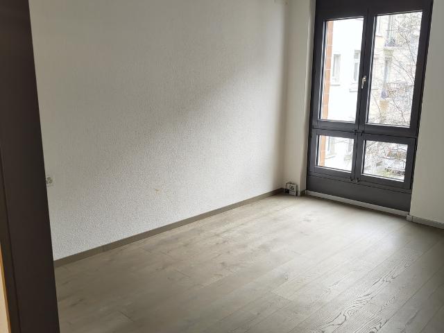 Apartment mieten in Einigen, Zürich