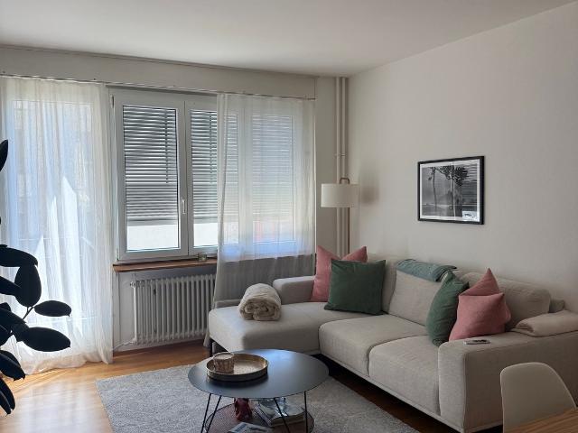 Apartment mieten in Einigen, Zürich