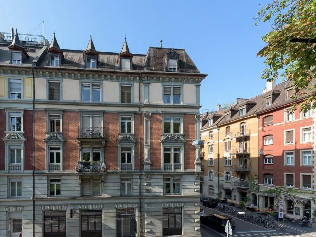 Apartment mieten in Einigen, Zürich