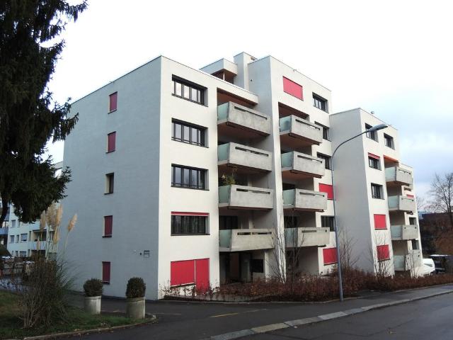 Apartment mieten in Einigen, Zürich