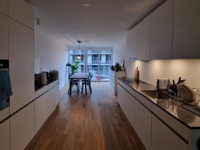 Apartment mieten in Einigen, Zürich