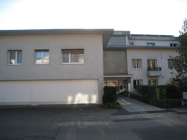 Apartment mieten in Einigen, Zürich