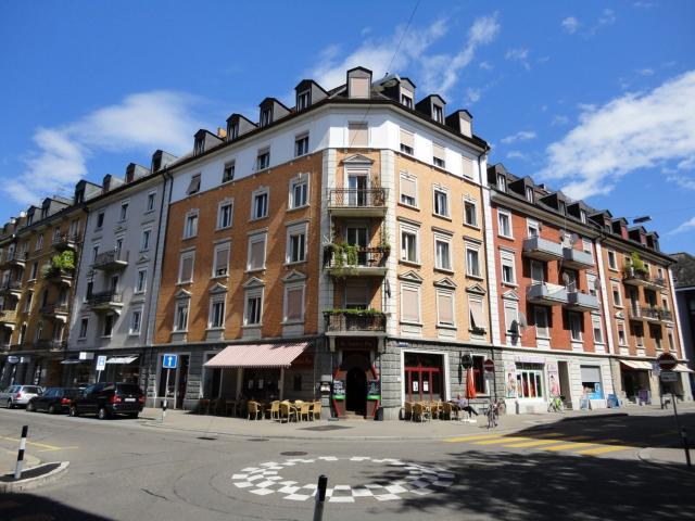 Apartment mieten in Einigen, Zürich