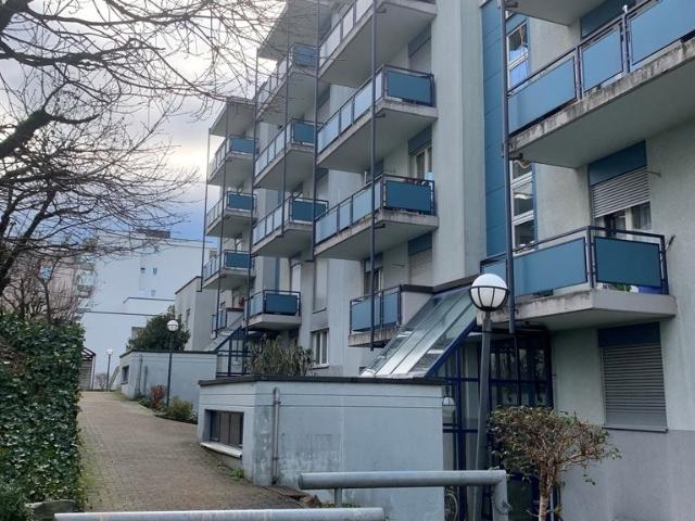 Apartment mieten in Einigen, Zürich