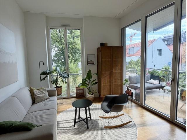 Apartment mieten in Einigen, Zürich