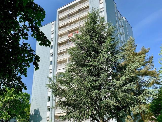 Apartment mieten in Einigen, Zürich