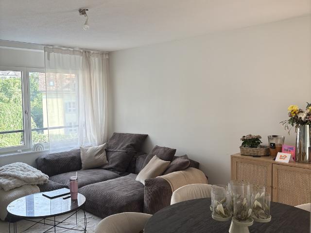 Apartment mieten in Einigen, Zürich