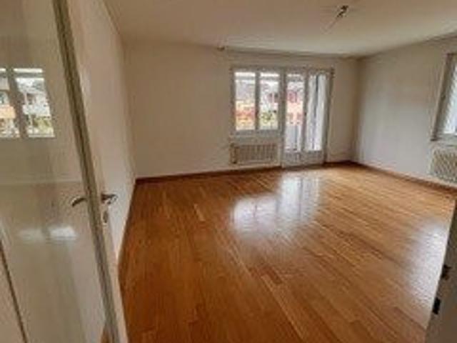 Apartment mieten in Einigen, Zürich