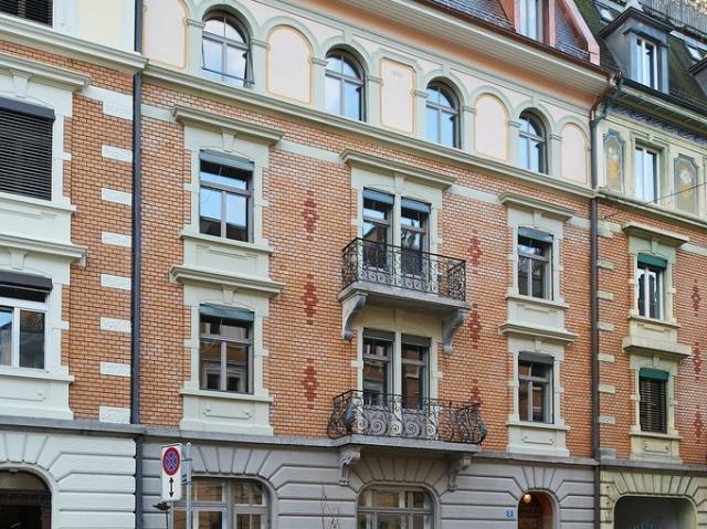 Apartment mieten in Einigen, Zürich