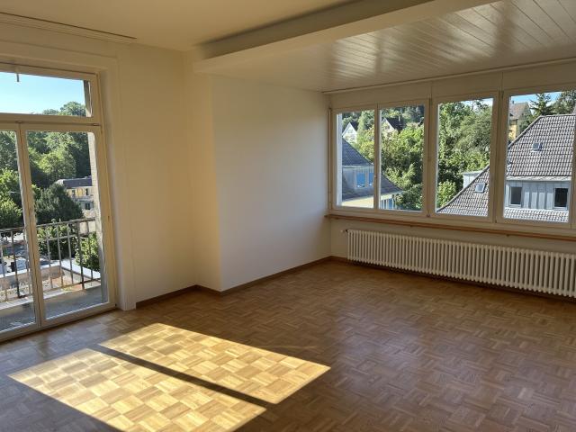 Apartment mieten in Einigen, Zürich