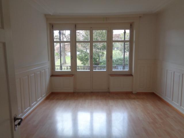 Apartment mieten in Einigen, Zürich