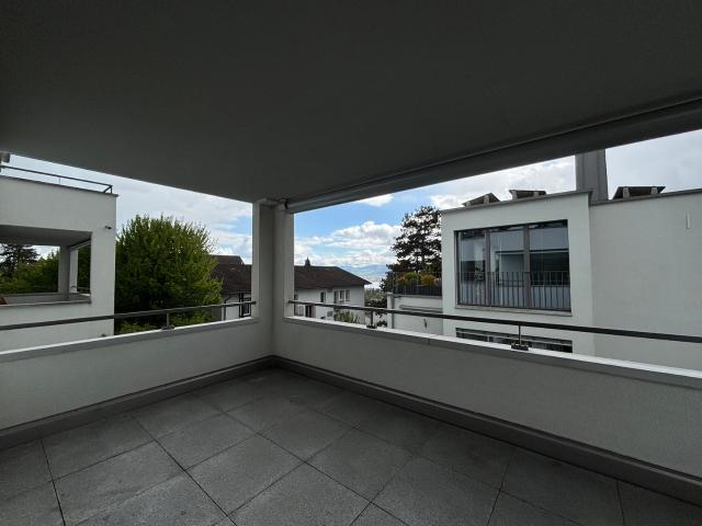 Apartment mieten in Einigen, Zürich