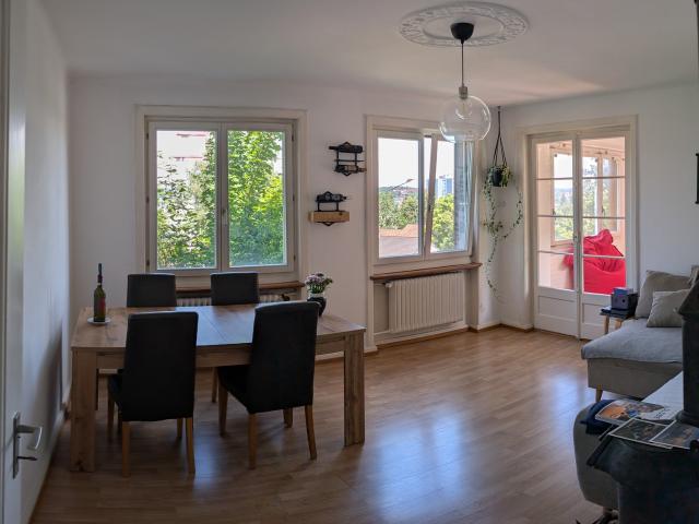 Apartment mieten in Einigen, Zürich