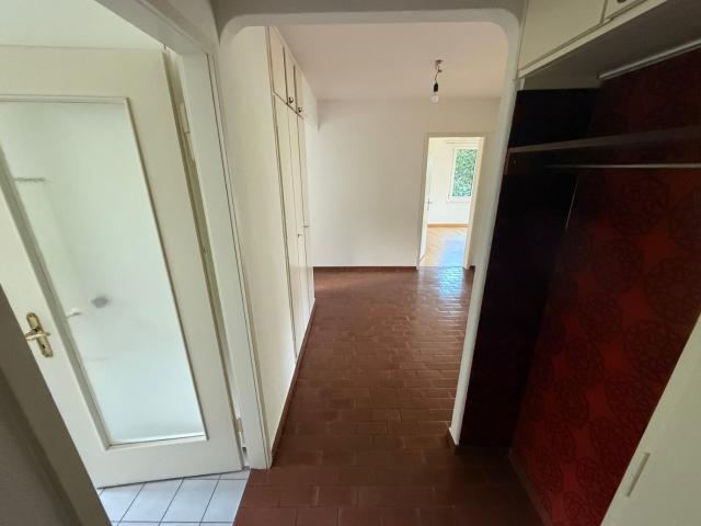 Apartment mieten in Einigen, Zürich