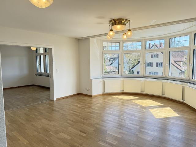 Apartment mieten in Einigen, Zürich
