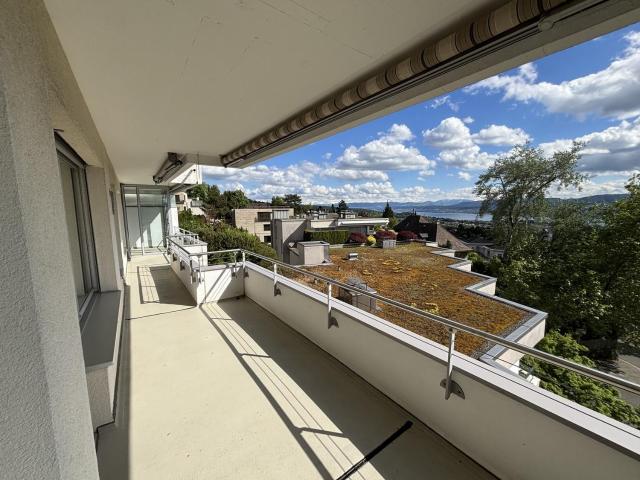 Apartment mieten in Einigen, Zürich