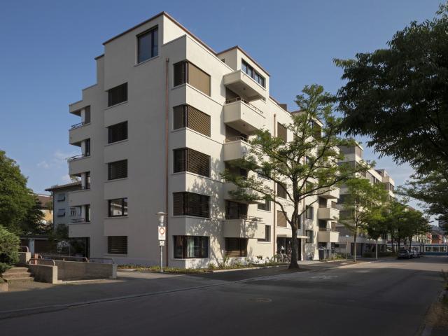 Apartment mieten in Einigen, Zürich