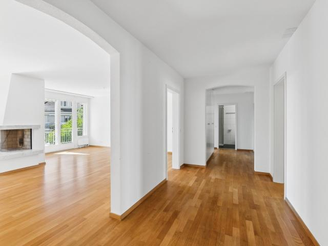 Apartment mieten in Einigen, Zürich