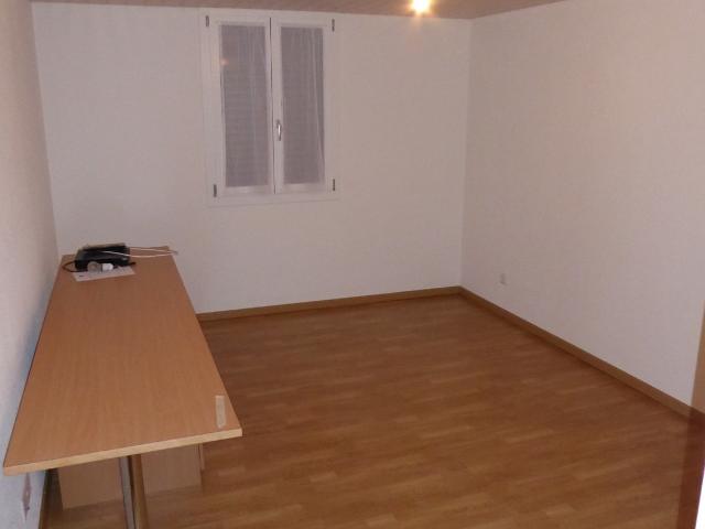 Apartment mieten in Einigen, Zürich