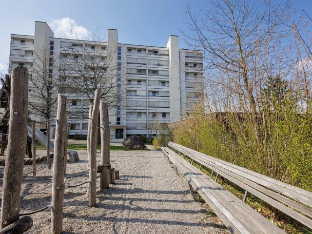 Apartment mieten in Einigen, Zürich
