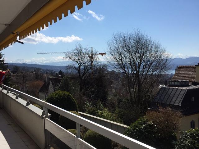 Apartment mieten in Einigen, Zürich