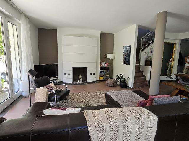 Haus mieten in Einigen, Zürich