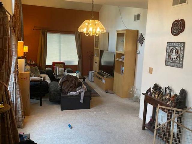 Room for rent in Hayward, California
