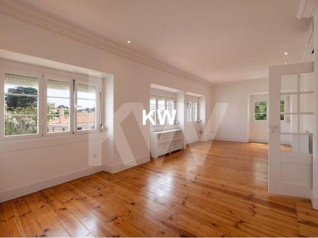 Apartamento alugar em Santo António do Estoril, Cascais