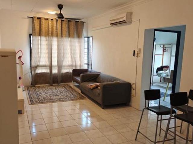 Apartment for rent in Bandar Sri Damansara, Petaling Jaya