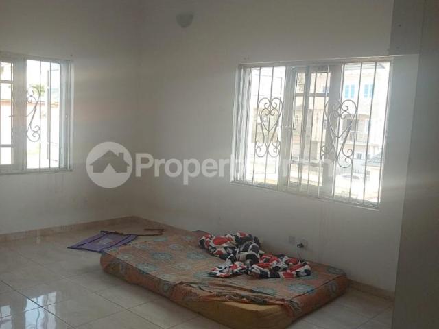 Flat for rent in Lagos
