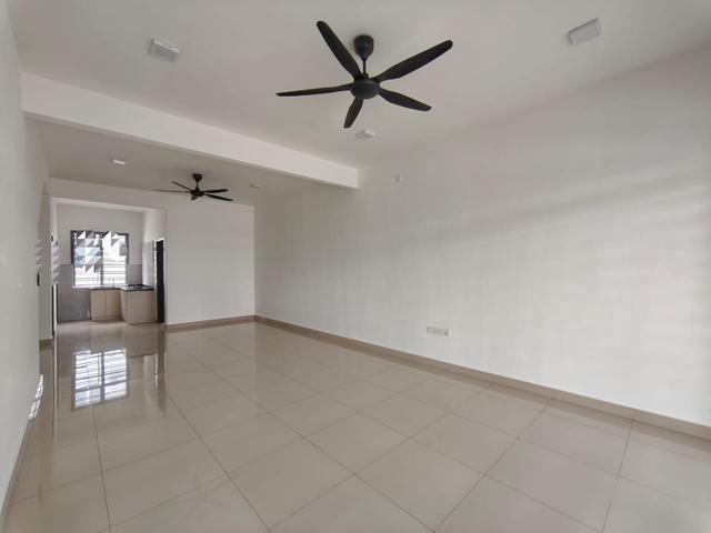 Terraced House for rent in Setia Tropika, Johor Bahru