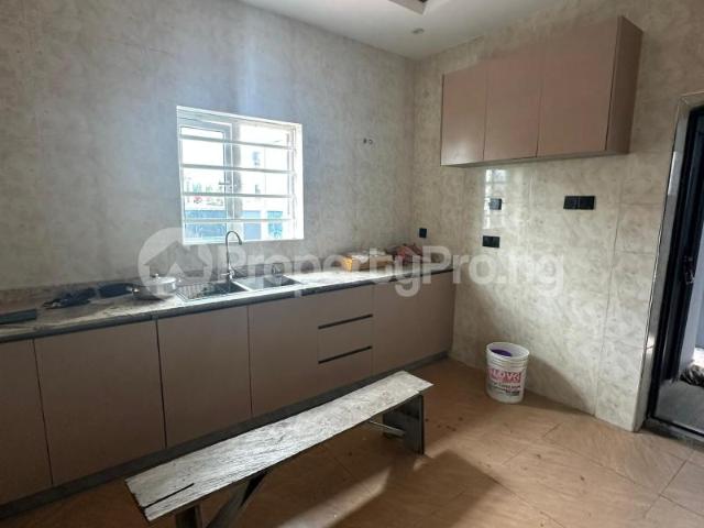 Duplex for rent in Ojo