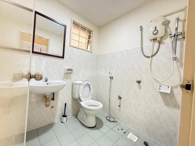 Apartment for rent in Langat, Selangor