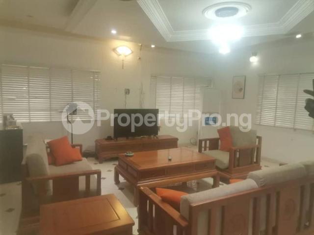 House for rent in Ojo